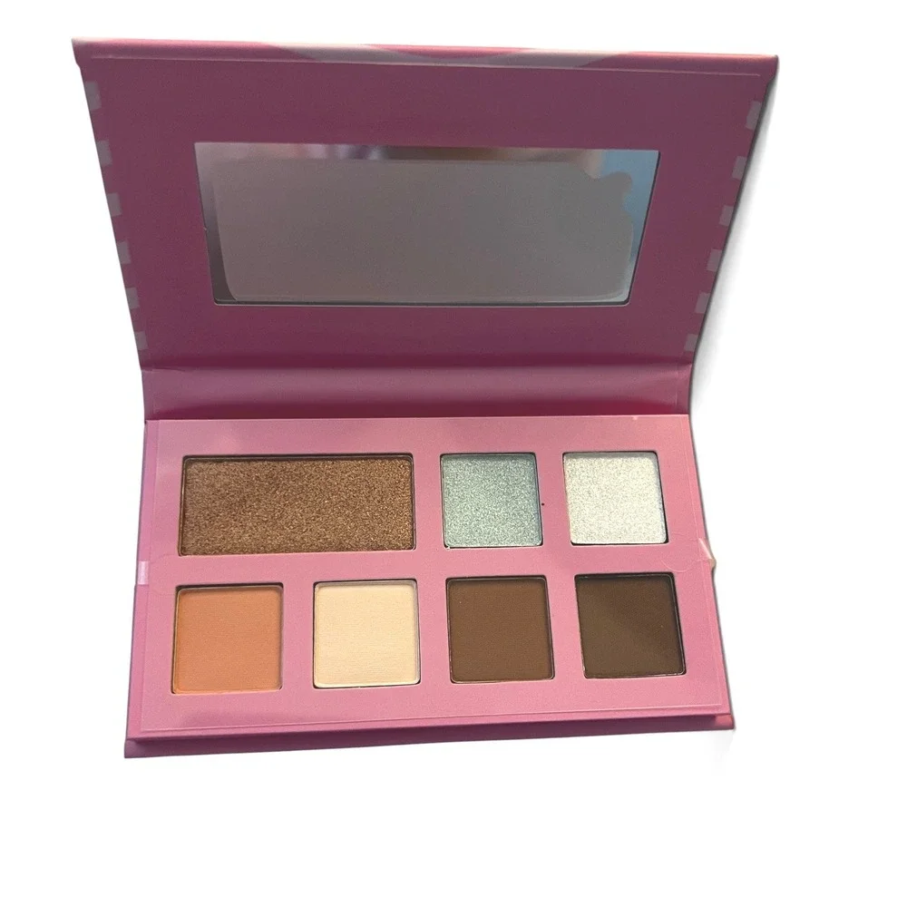 RealHer Every Shade Is You Eyeshadow Palette 7 Shade Matte Shimmer NEW